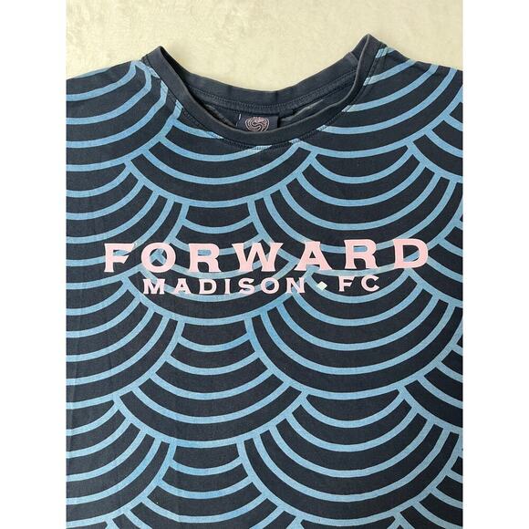Forward Madison Football Club AOP Men's sz L UK Sport Blue Wave TShirt - Picture 2 of 7